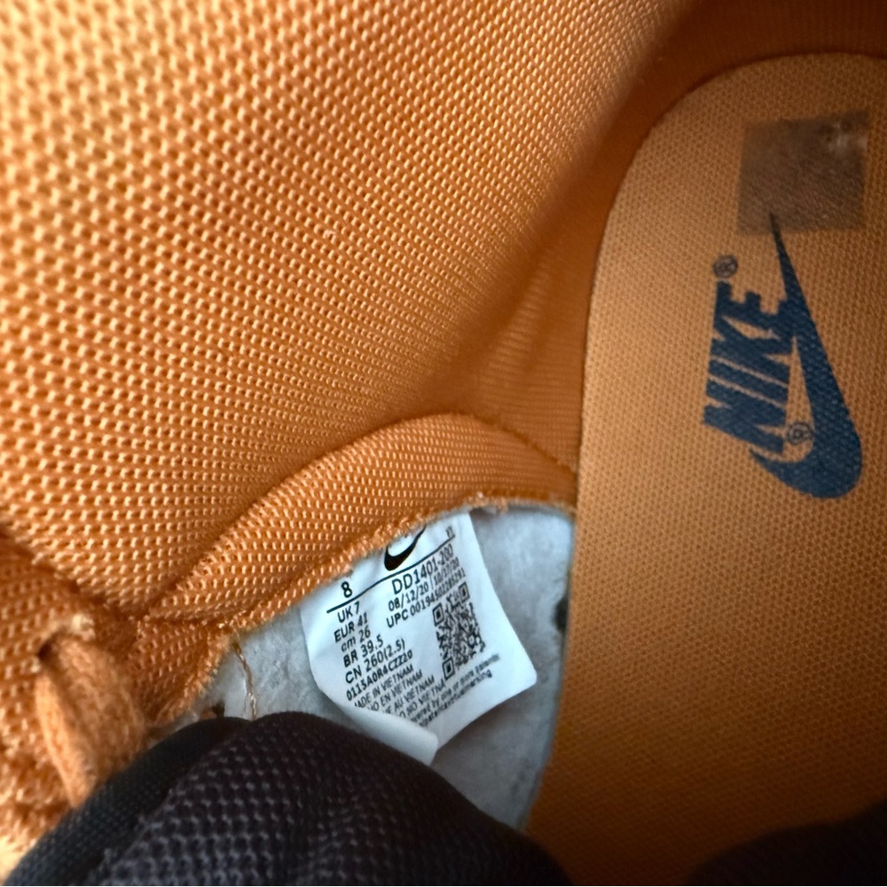 Nike High-Top Sneakers in Brown and Orange - Picture 8 of 8